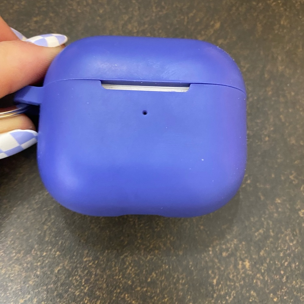 AirPod 3rd Gen with Lightning Charging Case